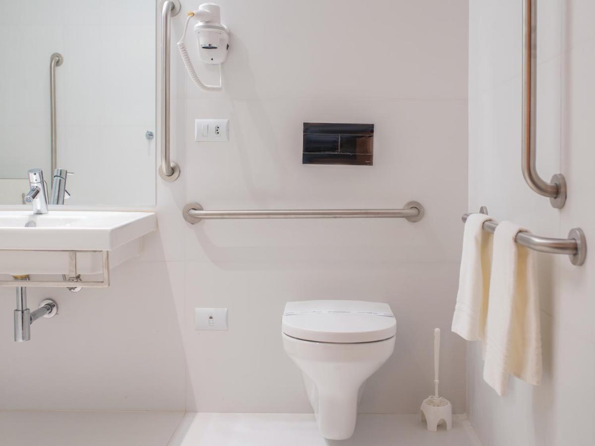 Hotel Moov Porto Alegre Dış mekan fotoğraf