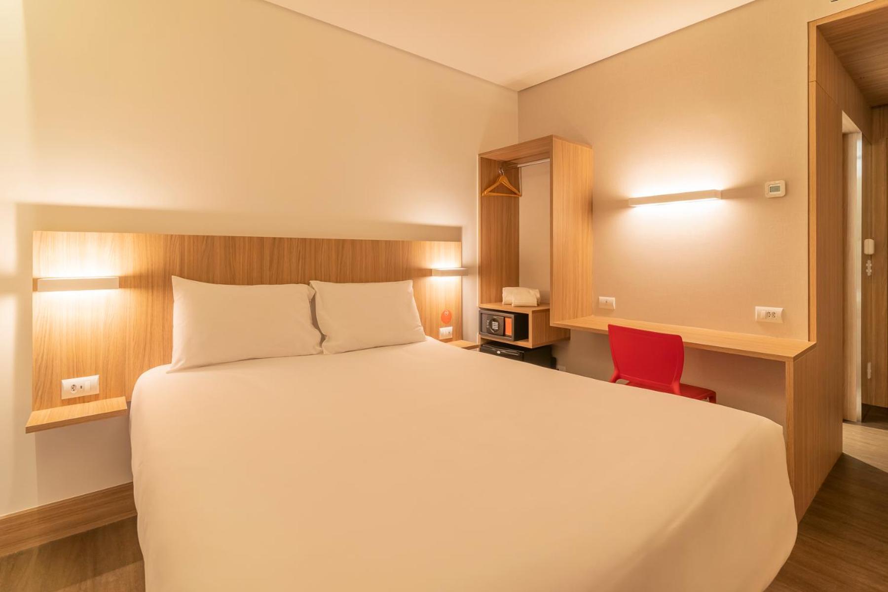 Hotel Moov Porto Alegre Dış mekan fotoğraf