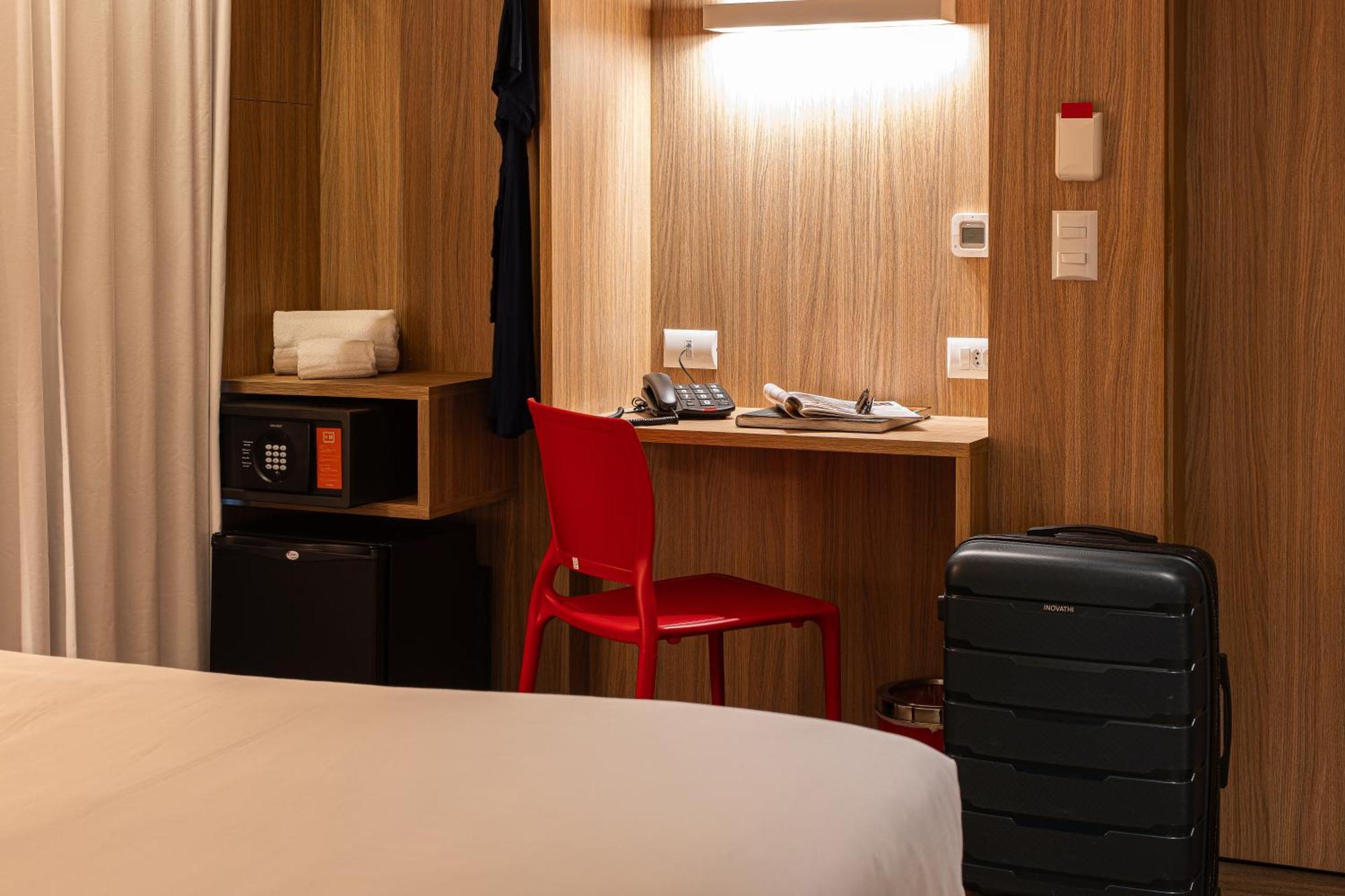 Hotel Moov Porto Alegre Dış mekan fotoğraf